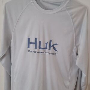 Huk Light Gray Performance Fishing Shirt